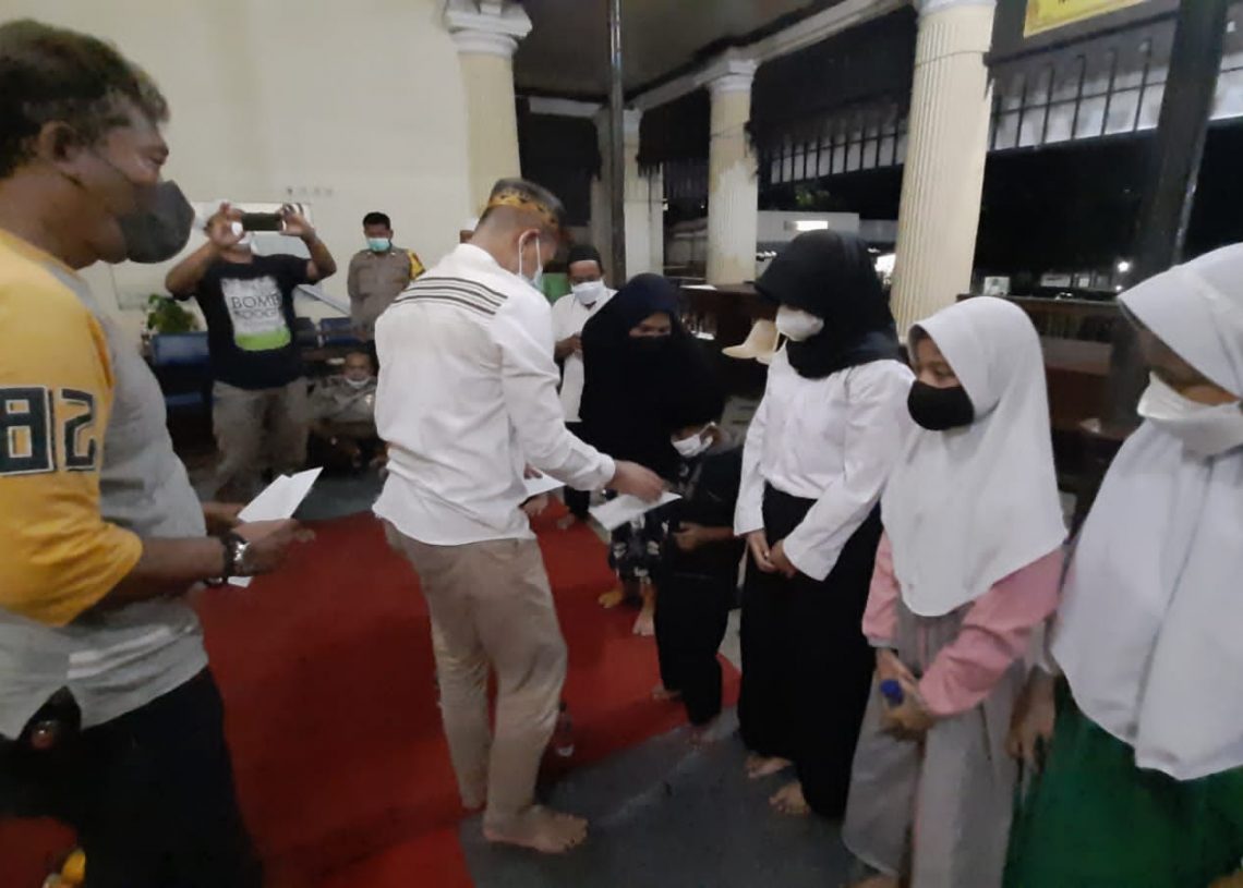 Kapolsek Palmerah Gelar Yasinan dan Santunan Anak Yatim