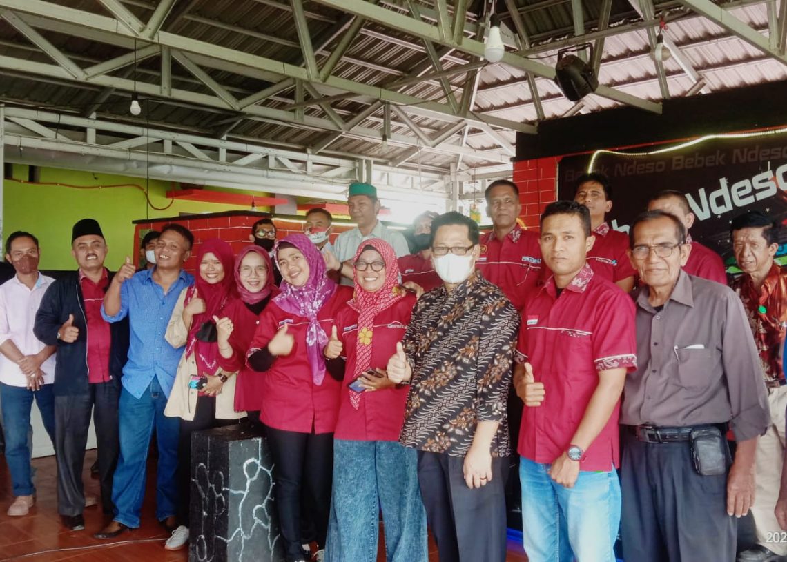 Pengurus Forum Komunitas Wartawan Kota Solok Periode 2021-2026 Dikukuhkan