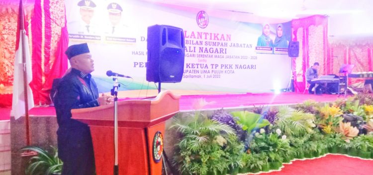 Penyul Hasni Diamanahkan Wakili 68 Wali Nagari dalam Penandatangan SK Wali Nagari Defenitif