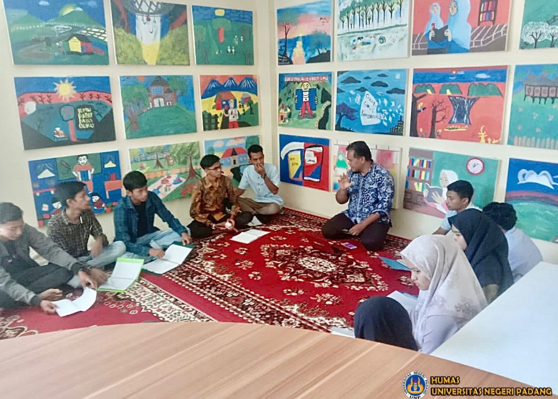 Menyambut Hari Pangan Dunia, Departemen Agroindustri FMIPA UNP Adakan Lomba Poster
