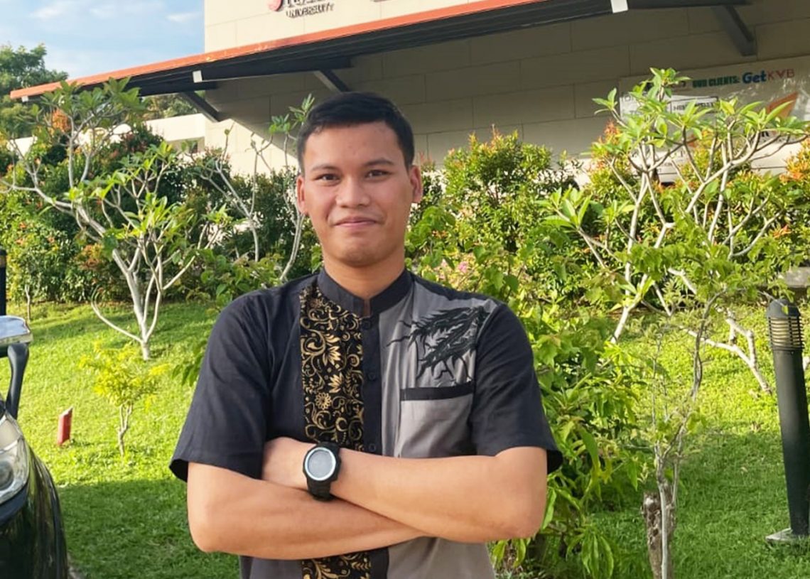Waradzi Mustakim Mahasiswa Fakultas Teknik UNP Juara Poster Energi Nasional