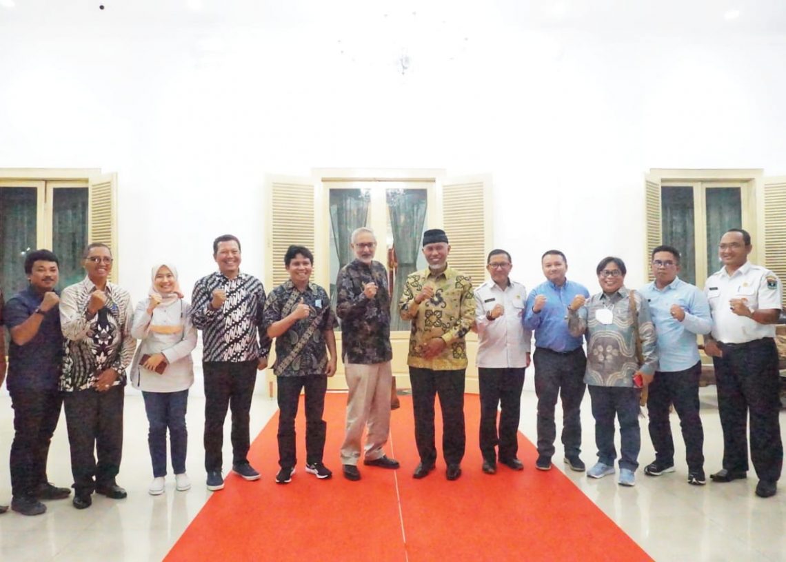 Terima Kedatangan Dubes Indonesia untuk Inggris, Gubernur Bahas Potensi Kehutanan Sosial Sumbar