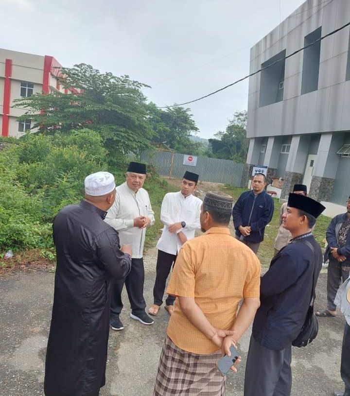 Wako dan Wawako Solok Tinjau Kawasan Pembangunan Mesjid di RSUD