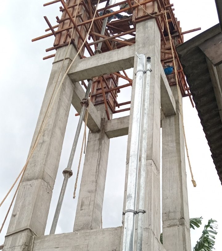 Menara BTS Mulus Berdiri di Semanan, Diduga Tak Mengantongi Izin