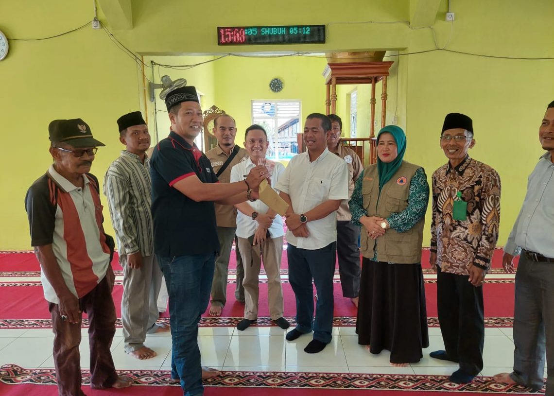 PKDP dan Gempars Riau Salurkan Bantuan untuk Korban Banjir dan Longsor Padang Pariaman