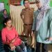 Deri Asta dan Istri Kunjungi Warga Karang Anyar, Bocah 12 Tahun Penderita Lumpuh