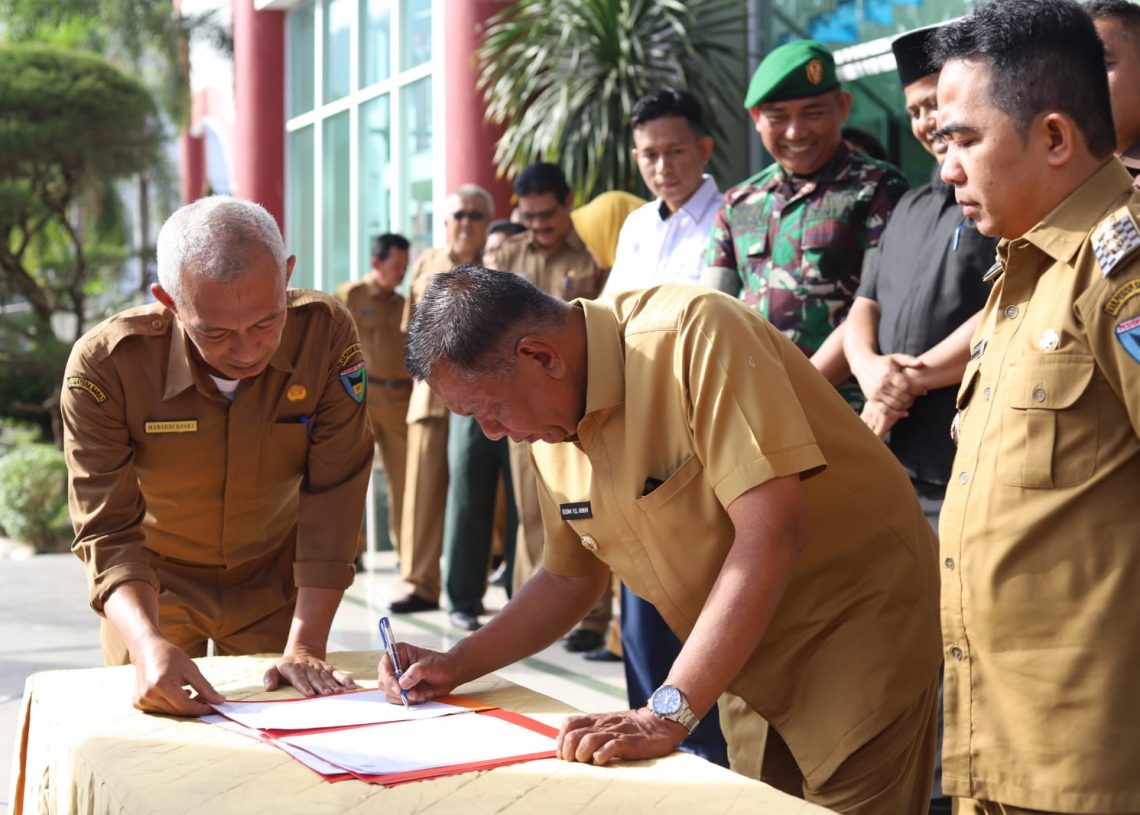 Bupati Pessel Teken MoU dengan Kejari dan Polres
