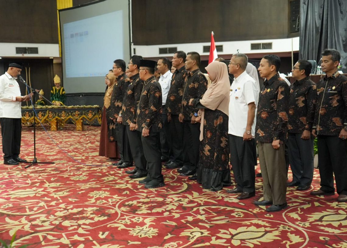 Antisipasi Tingginya Angka Pengangguran, Gubernur Mahyeldi Dorong SMK Gandeng Dunia Usaha