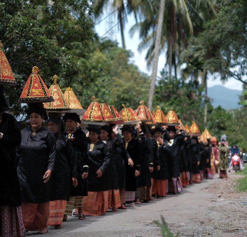 7 Tradisi Unik yang Tidak Boleh Dilewatkan jika Berkunjung ke Solok