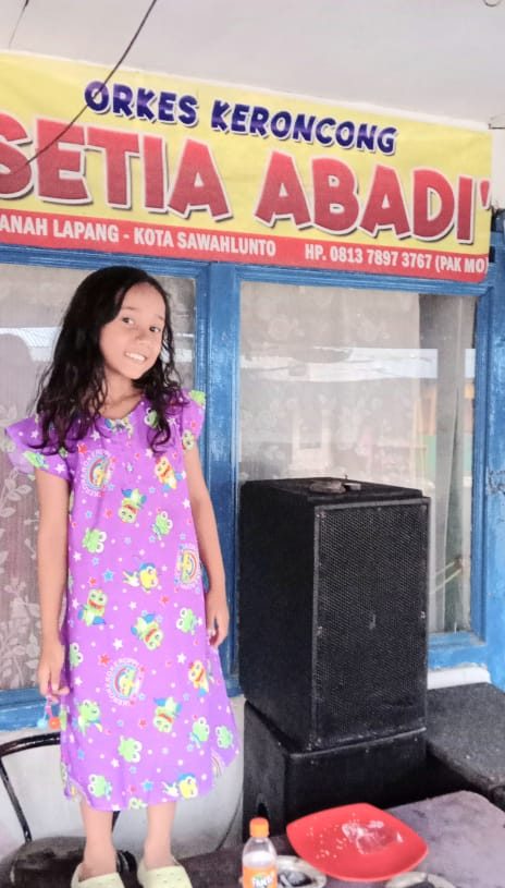 Suara Merdu Gadis Kecil Hanny Yasmina Faiha, Lantunkan Lagu Minang Menggugah Rasa