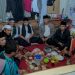 Singgah Sahur, Gubernur Sumbar dan Istri Makan Bersama Keluarga Sederhana