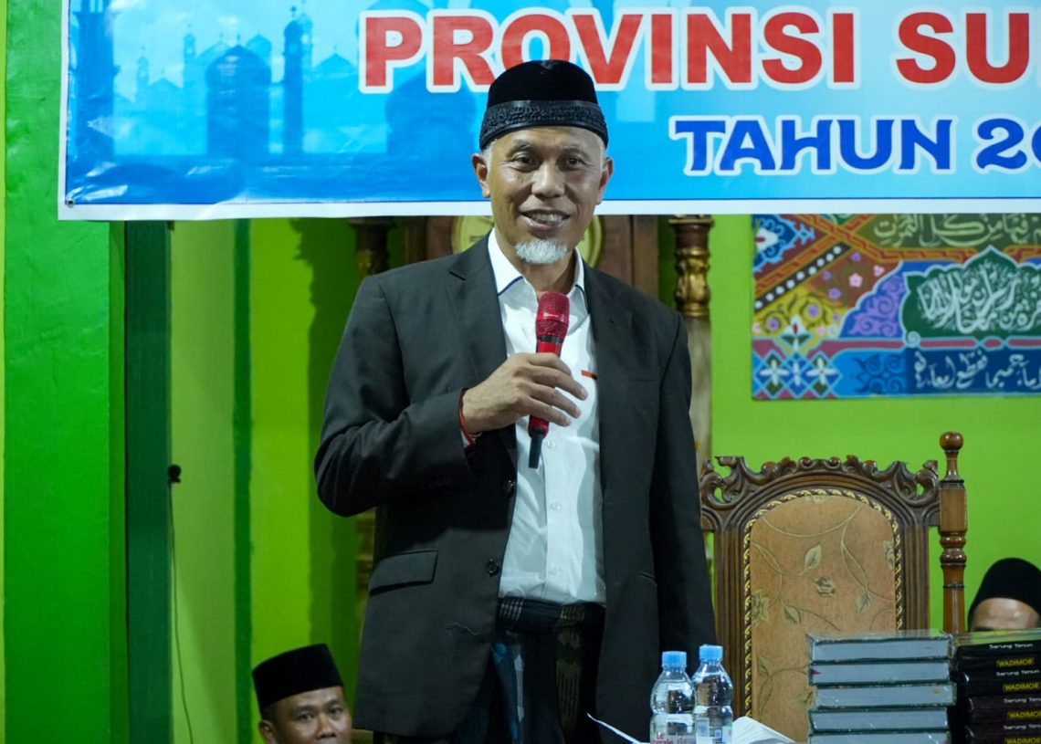 Masyarakat Nagari Tiumang Antusias Sambut Kunjungan Safari Ramadan Gubernur Mahyeldi