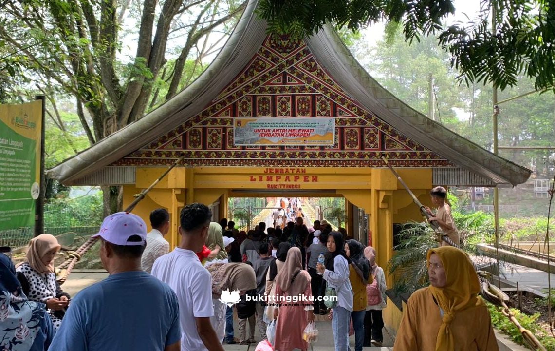 Selama Lebaran Idul Fitri, Pengunjung Objek Wisata Bukittinggi Meningkat 10 Kali Lipat