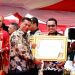 Progul Berbuah Manis, Bupati Tanah Datar Diganjar Penghargaan oleh Mentan RI saat Penas XVI