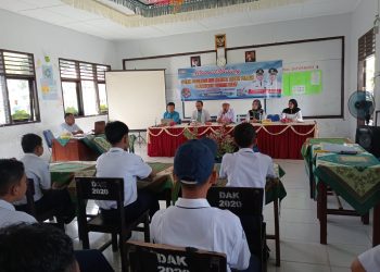 Cegah Peredaran Narkoba di Kalangan Pelajar, Kesbangpol Pasbar Sosialisasi di SMPN 2 Lembah Melintang