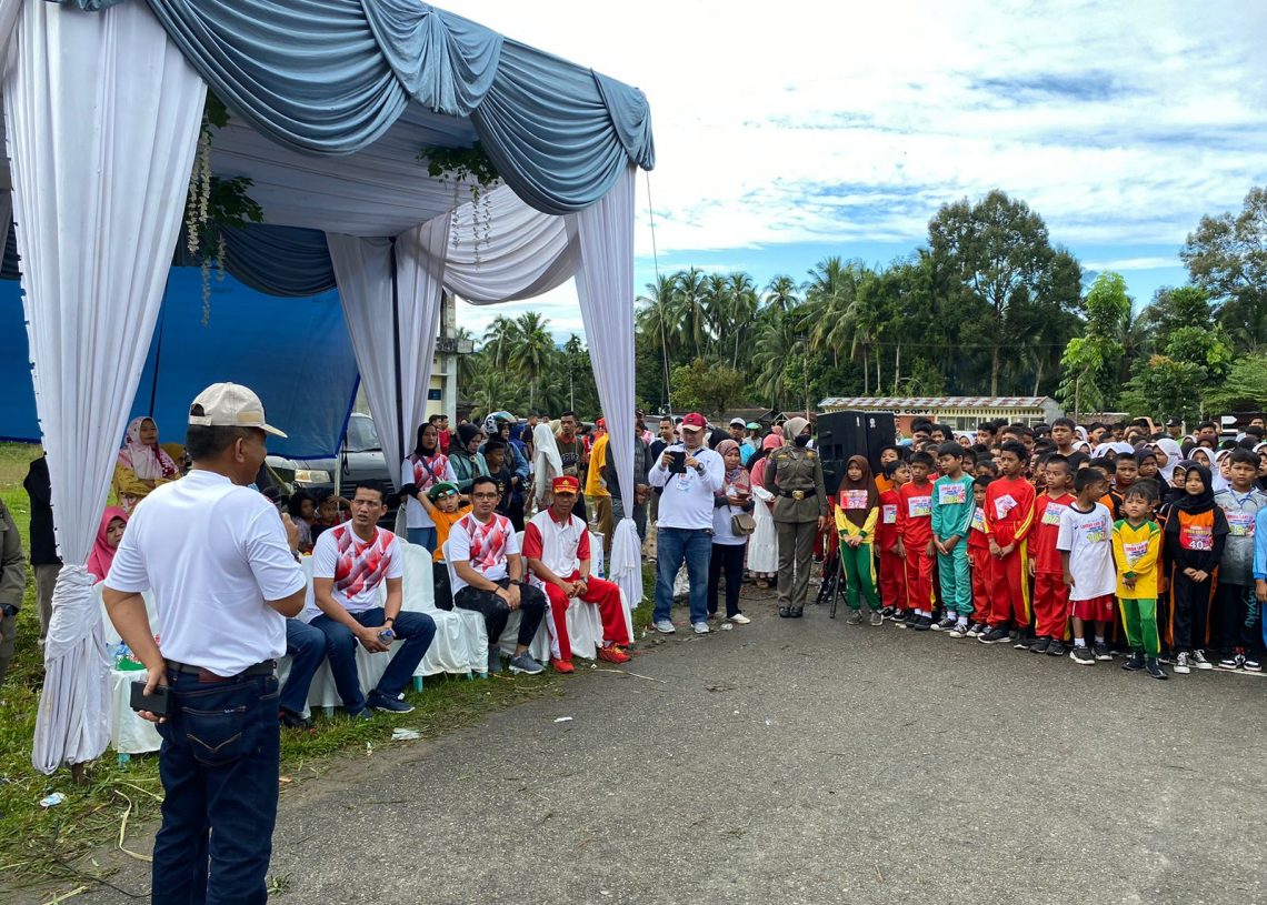 Ratusan Pelajar SD dan SMP di Kabupaten Padang Pariaman Ikuti Lomba Lari 5 KM