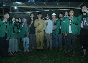 Kunjungi Usaha Binaan Dinas Peternakan Sumbar, Gubernur Mahyeldi : Anak Muda Harus Jadi Pengusaha