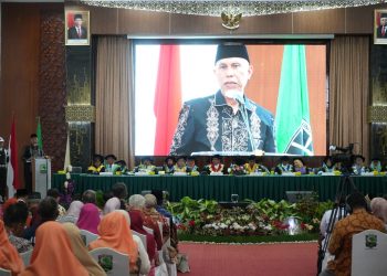 Mahyeldi: Pemikiran Guru Besar Bisa Jadi Solusi Persoalan Bangsa