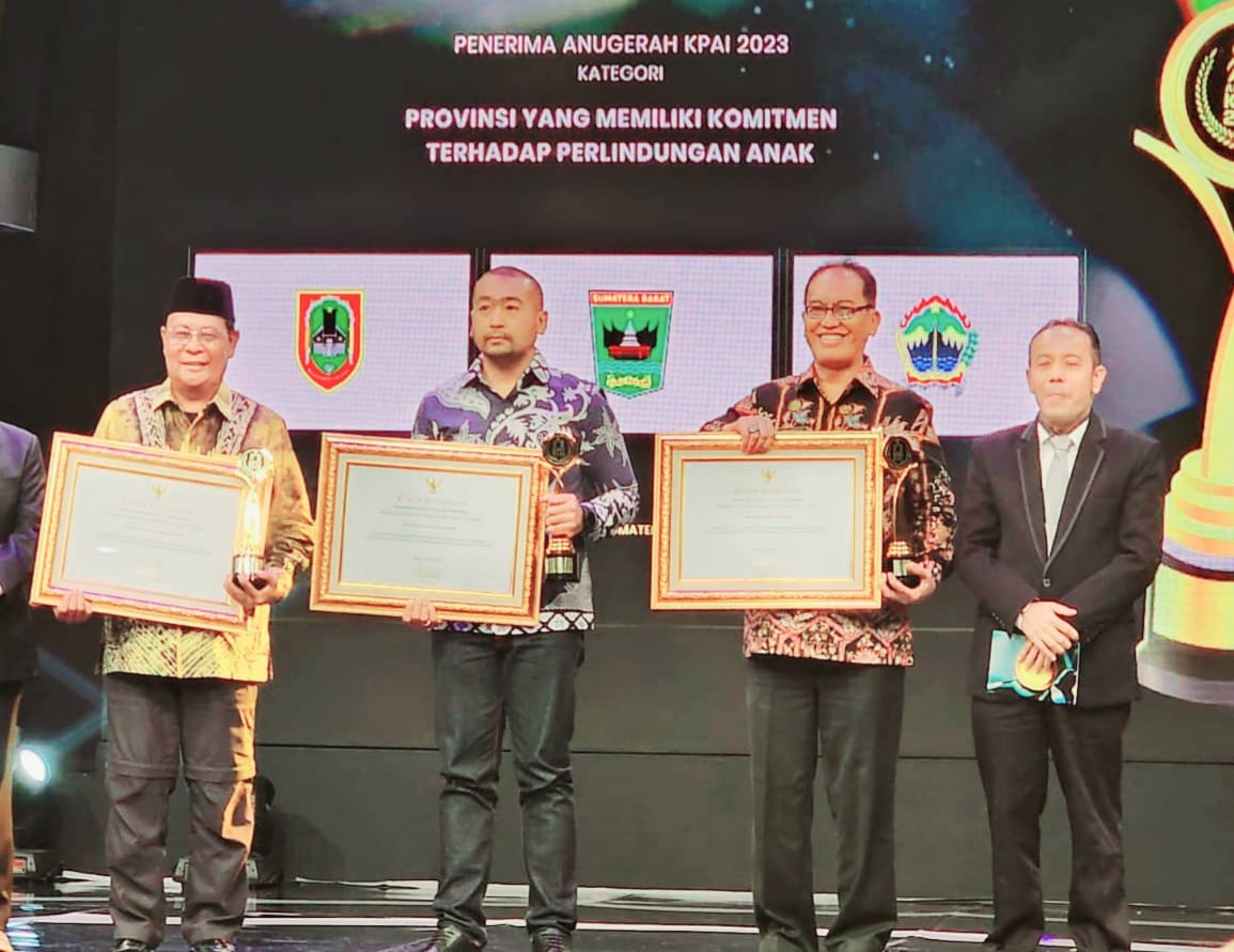 Pemprov Sumbar Raih Penghargaan Anugerah Kpai 2023 0928