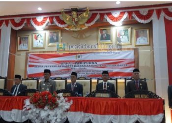 Peringati HUT RI ke-78, DPRD Pesisir Barat Gelar Paripurna dengan Agenda Mendengarkan Pidato Presiden