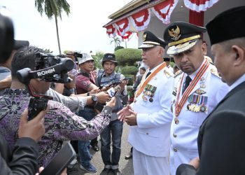 Usai Jadi Irup HUT RI ke 78, Gubernur Mahyeldi Ajak Jaga Kekompakan dan Persatuan