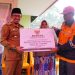 Korban Bencana Kebakaran di Tanah Datar Terima Bantuan
