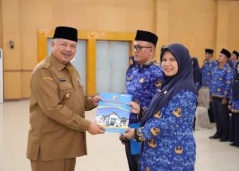 37 Pegawai PPK Kota Solok Formasi Tahun 2022 Terima SK Pengangkatan