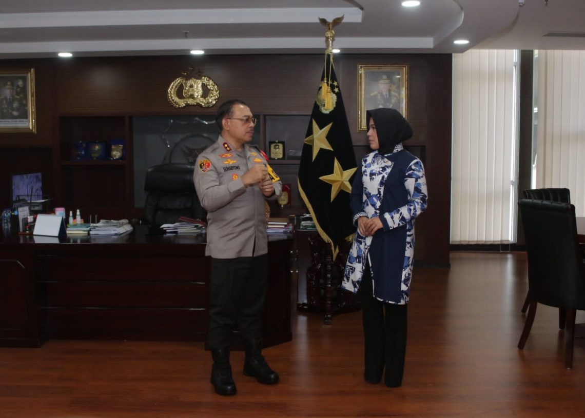 Anggota DPR RI Rezka Oktoberia Apresiasi Jajaran Polres Payakumbuh, Ungkap Kematian Warga Nagari Batuhampa