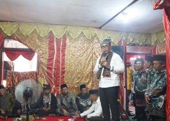 Dukung Kelestarian Adat di Kab. Solok, Epyardi Asda Hadiri Prosesi Batagak Gala Datuak Tanali