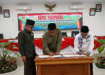 KU dan PPAS Sepakat di Tandatangani Bersama Pemda dan DPRD Tanah Datar