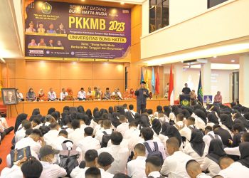 Kepada Maba UBH, Gubernur Berpesan : Jadilah Bung Hatta Baru