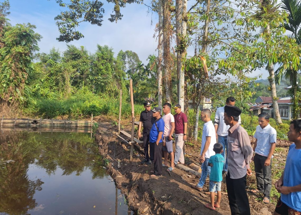 Hadiri Panen Ikan Larangan, Wabup Sabar AS Berharap Jadi Sumber Motivasi untuk Berusaha