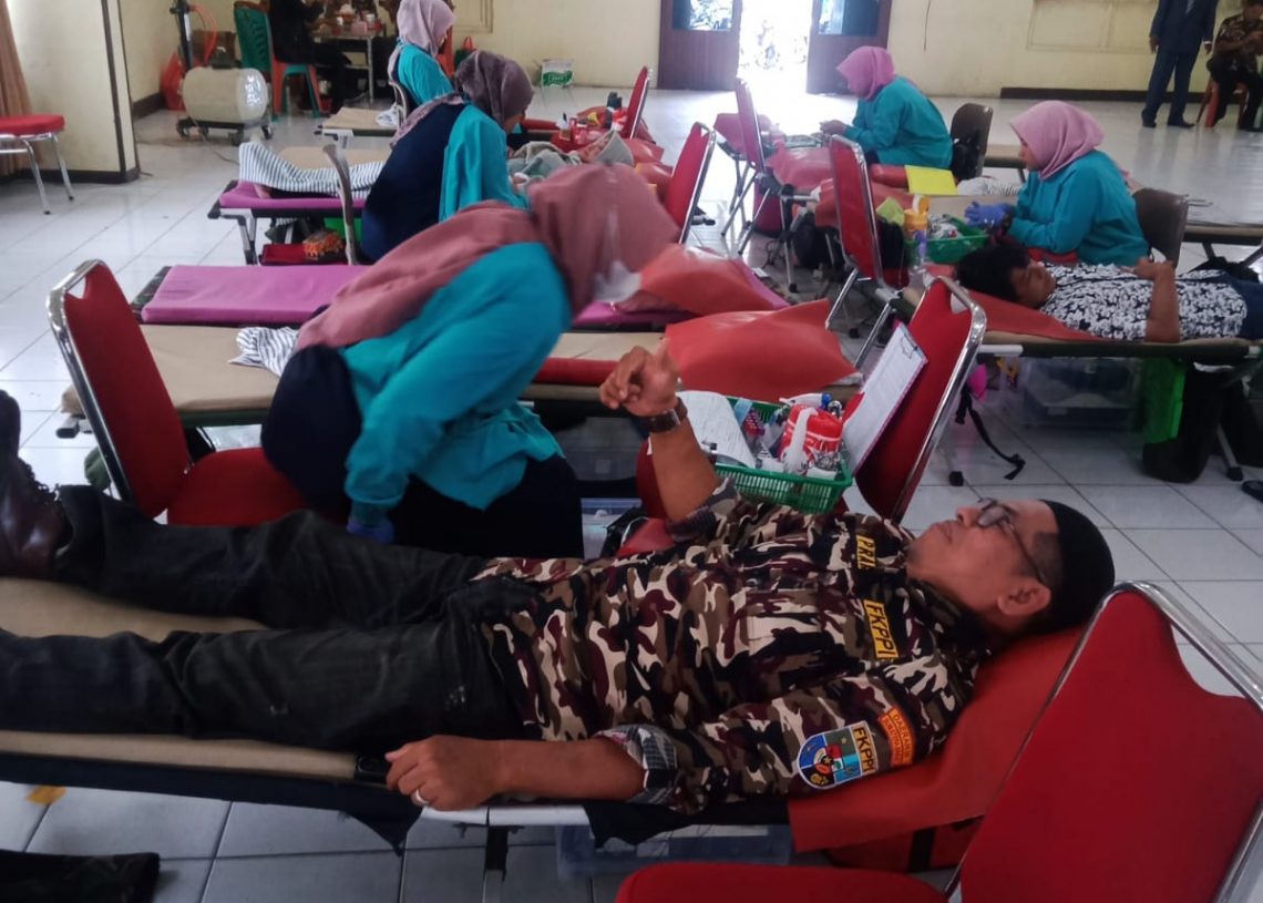 Dalam Rangka HUT ke 45, PD III FKPPI Sumbar Gelar Kegiatan Donor Darah