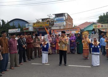 Lepas Pawai Khatam Quran, Wawako Marfendi : Penanaman Akidah dan Alek Nagari