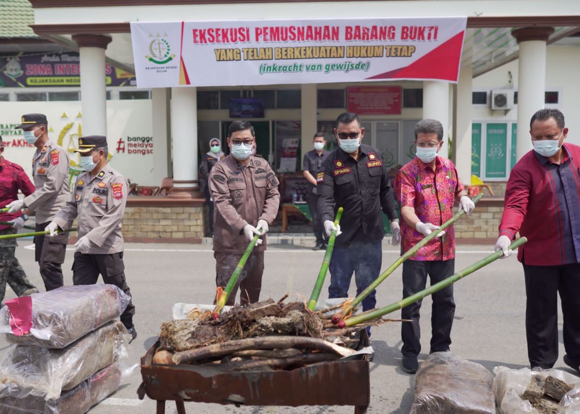 Narkoba Merajalela, Bupati Epyardi Asda Apresiasi Kerja Keras Kepolisian