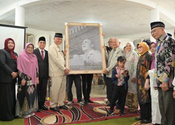 Gubernur Mahyeldi Sebut Sumbangsih Dr. M. Djamil Sangat Layak Diganjar Gelar Pahlawan Nasional