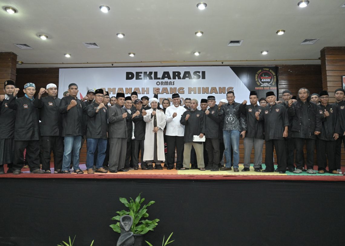 Deklarasi ARMI, Gubernur Sebut Pentingnya Peran Ormas dalam Kebudayaan Minangkabau