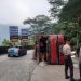 Rebah Kuda, Truk Bermuatan Beras Hilang Kendali saat Pendakian di Sitinjau Lauik