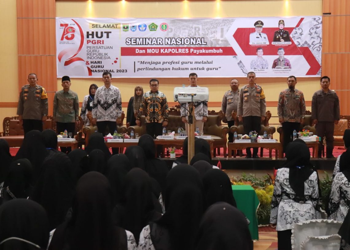 Pj Wali Kota Payakumbuh Buka Seminar Nasional Nota Kesepahaman PGRI dengan Kapolres