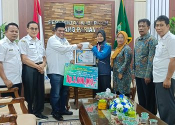 Raih Medali Emas di Ajang O2SN Tingkat Provinsi Sumatera Barat, Bupati Berikan Reward