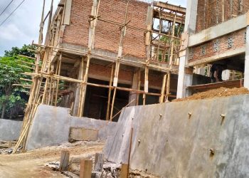 Diduga Kurang Dana, Proyek Miliaran Ditinggalkan Pekerjanya