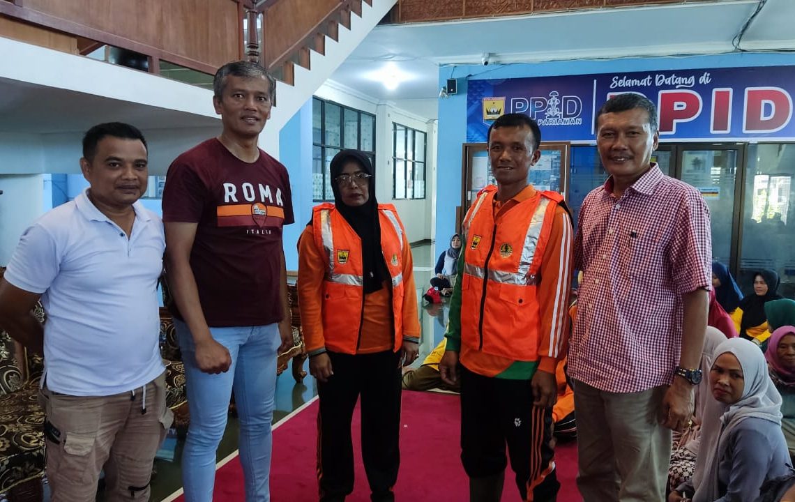 200 Petugas Kebersihan dan Taman Kota Komitmen Wujudkan Pariaman Barasiah