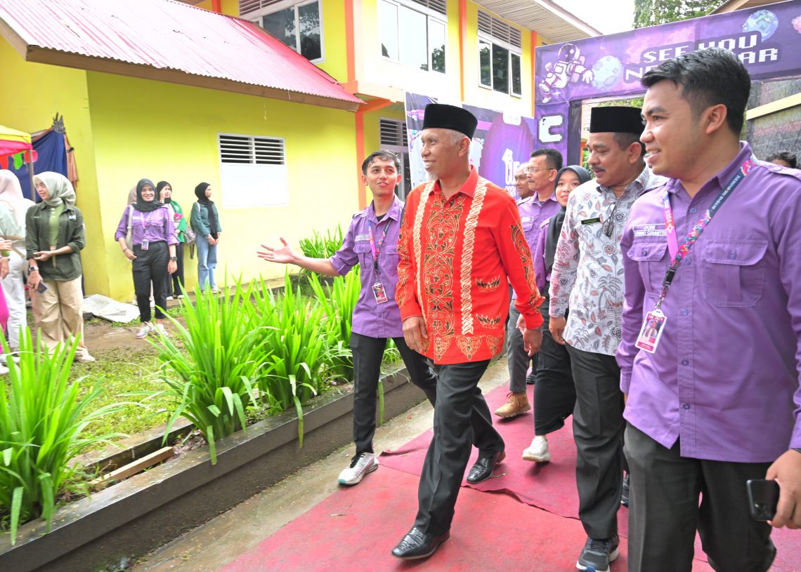 Iven CUF di SMAN 2 Payakumbuh Dapat Apresiasi Gubernur, Bantu Siswa Tata Masa Depan