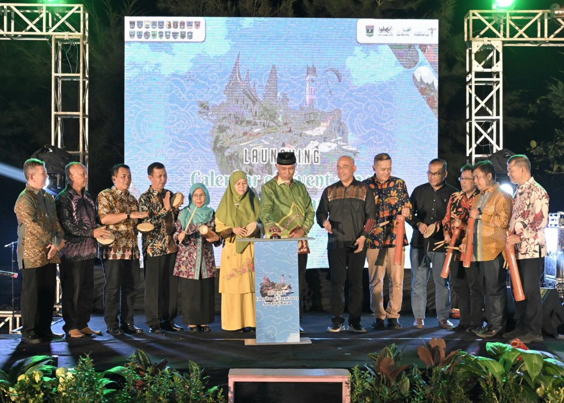 Gubernur Mahyeldi Luncurkan Kalender Iven Pariwisata Sumatera Barat Tahun 2024