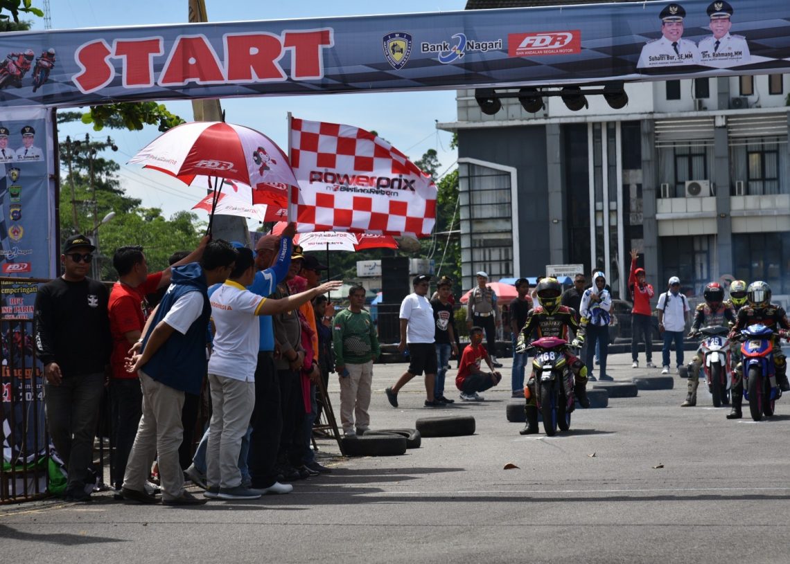 Road Race Kejuaraan Bupati Padang Pariaman Digelar