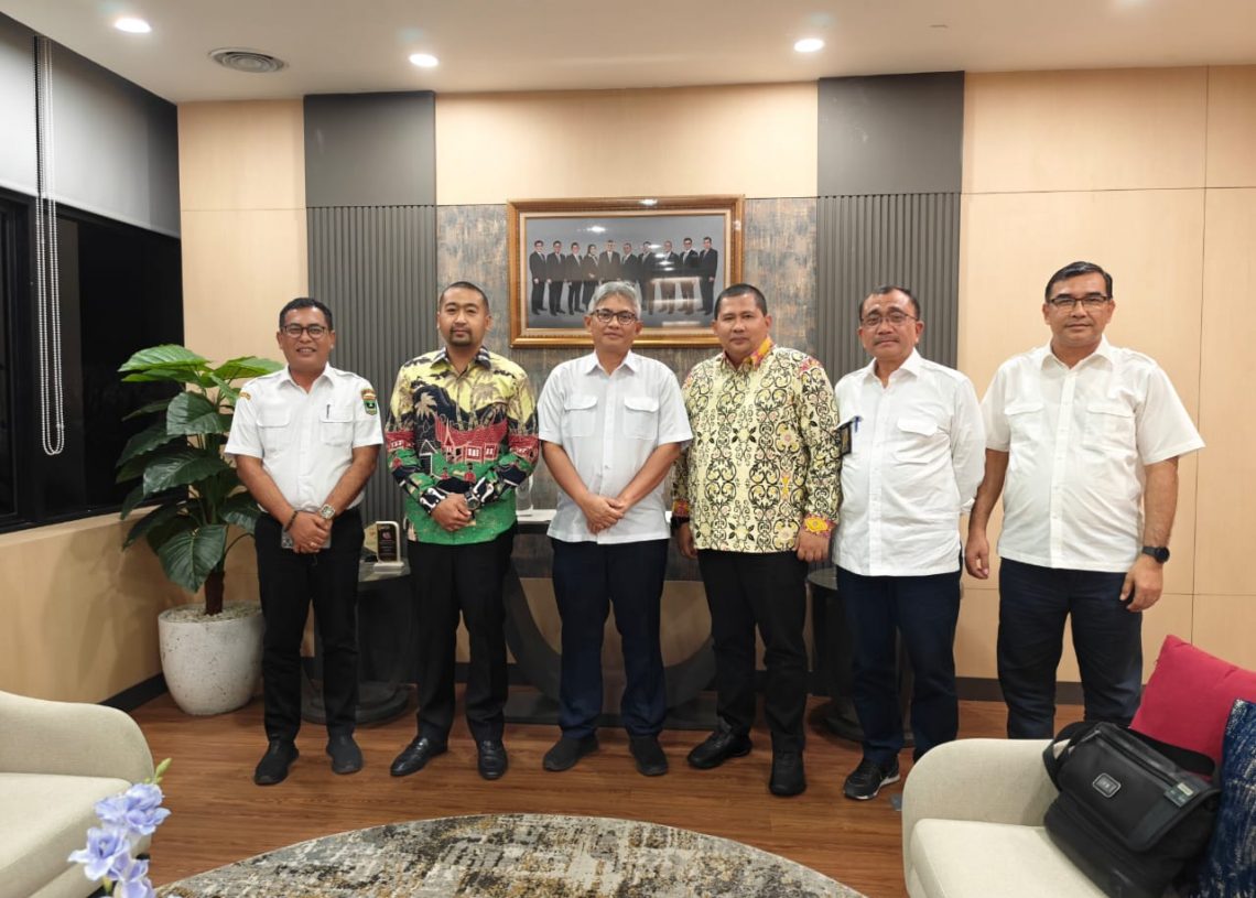 Wagub Sumbar Sambangi Kementerian PUPR, Perjuangkan Pembangunan Strategis Daerah