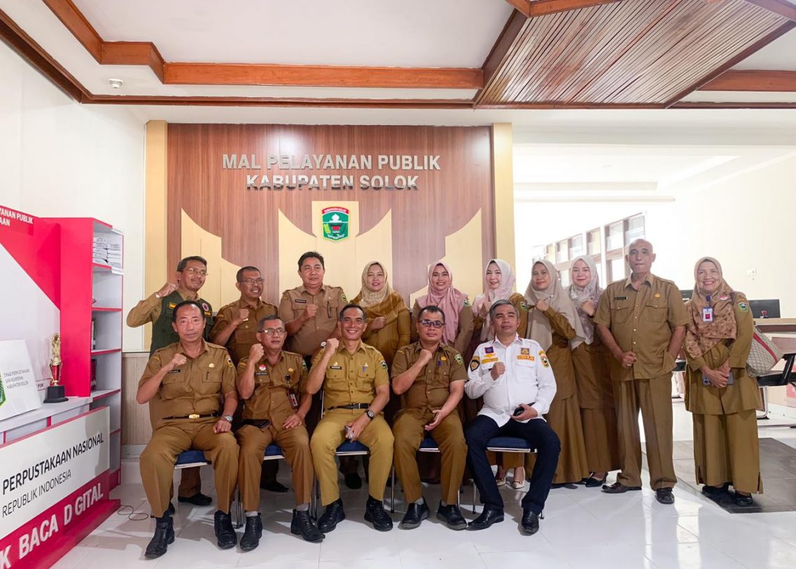 KI Sumbar Berikan Nilai 84,90 untuk Peningkatan Keterbukaan Informasi Publik Kab. Solok