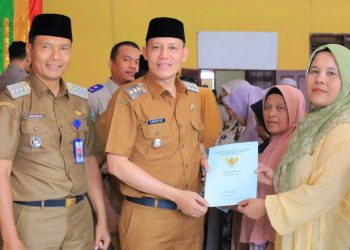 Bupati Sabar AS Pastikan Program Pendidikan Gratis dan Kesehatan Gratis Berlanjut di Tahun 2025