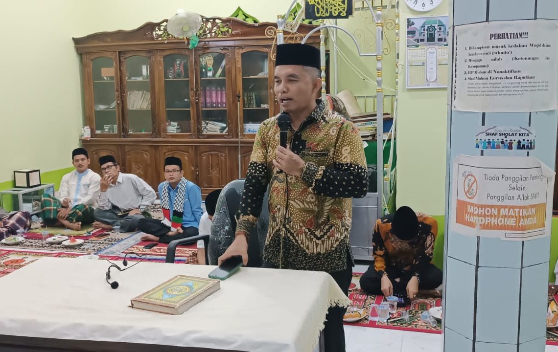 Kunjungan ke Mesjid Nurul Huda Koto Baru, Zahirman Tampung Sejumlah Aspirasi