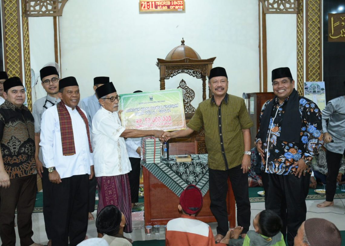 Suhatri Bur Sambut Kajati Sumbar Pimpin Tim Safari Ramadhan dari Pemprov